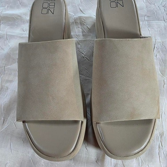No Boundaries Shoes - No Boundaries Tan Platform Slide Sandals Chunky Wavy Sole Y2K Minimalist Size 11